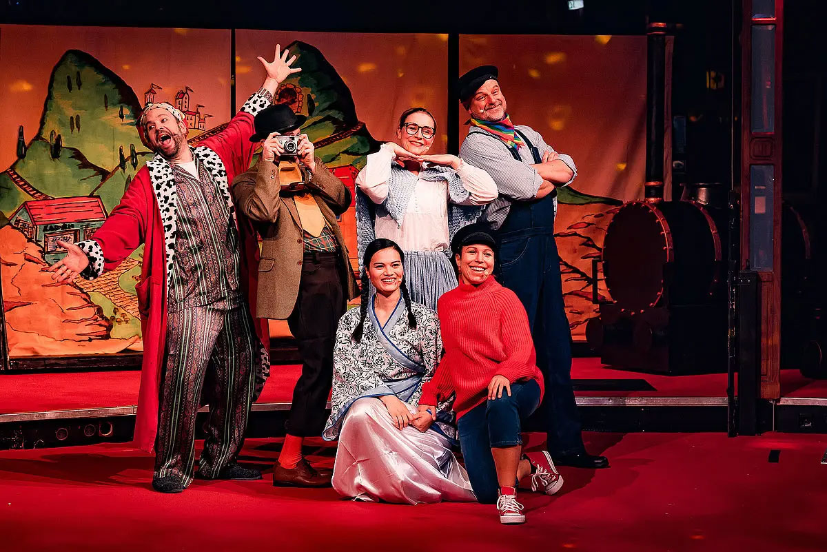 Palazzo Mannheim Melanie Herzig Konzept, Regie, Choreografie